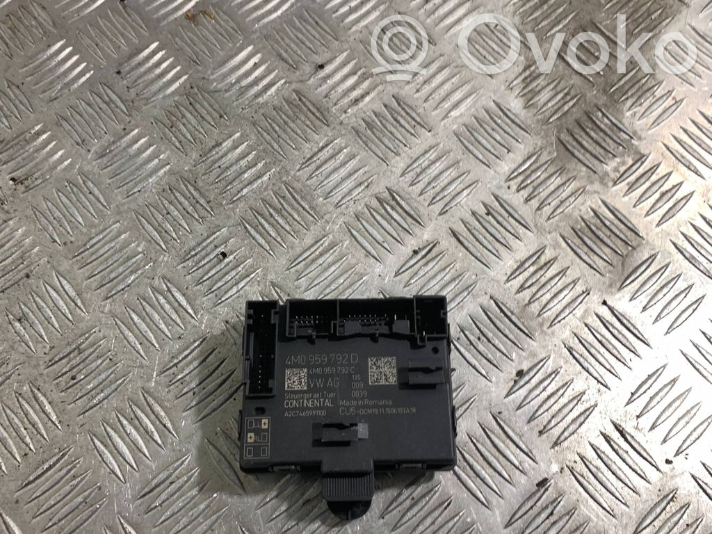 Unité de commande module de porte   4M0959792D,4M0959792C