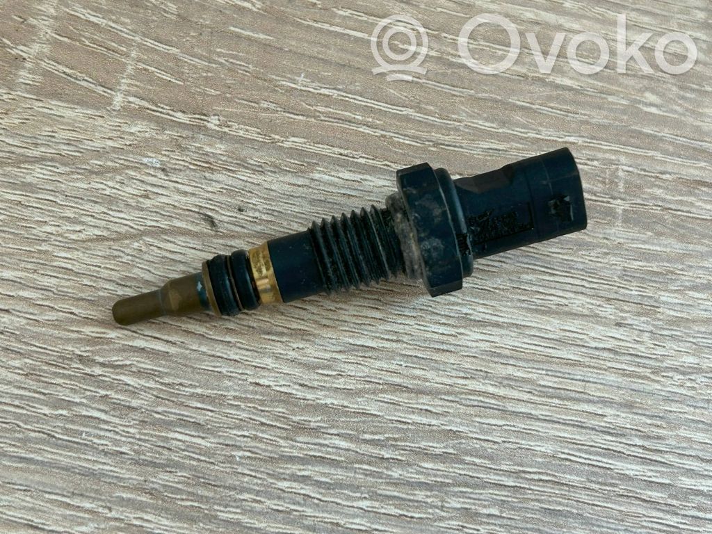 BMW 5 F10 F11 Coolant temperature sensor 