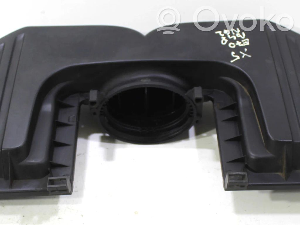 BMW X5 E70 Ilmansuodattimen kotelon kansi 