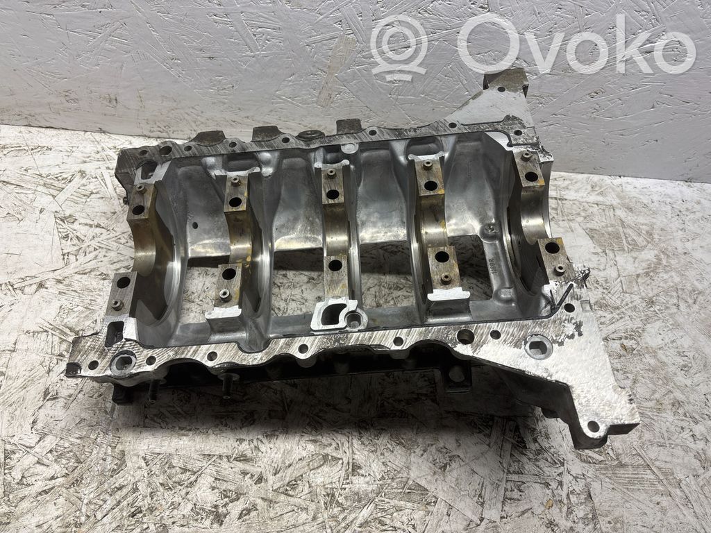 Engine block   9685737310