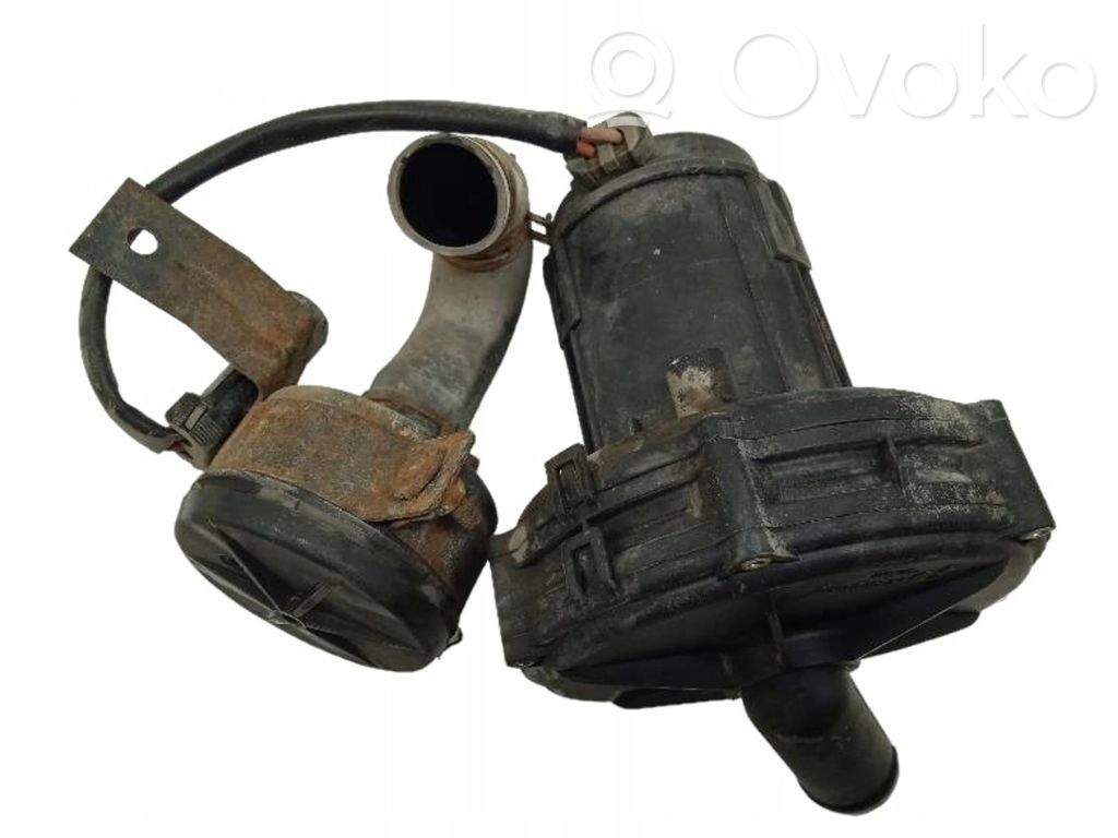 Opel Astra F Toissijainen ilmapumppu 