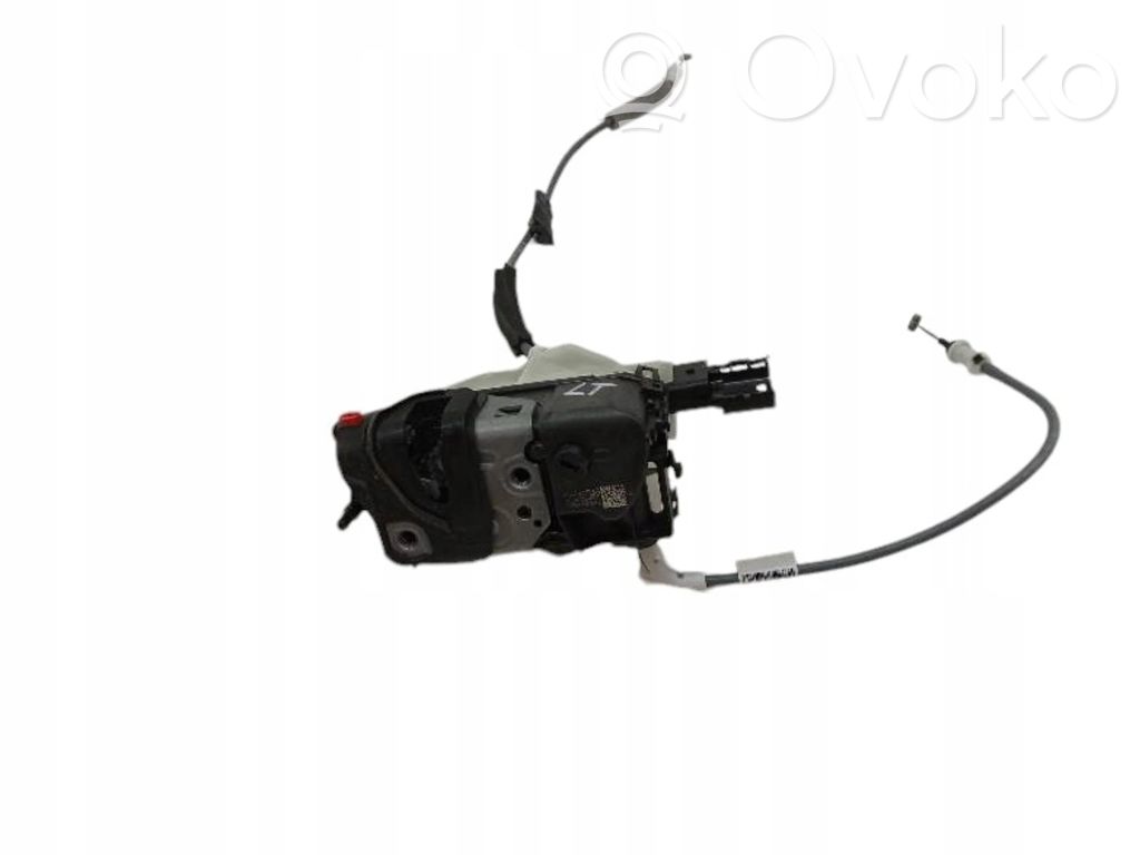Opel Mokka B Rear door lock 