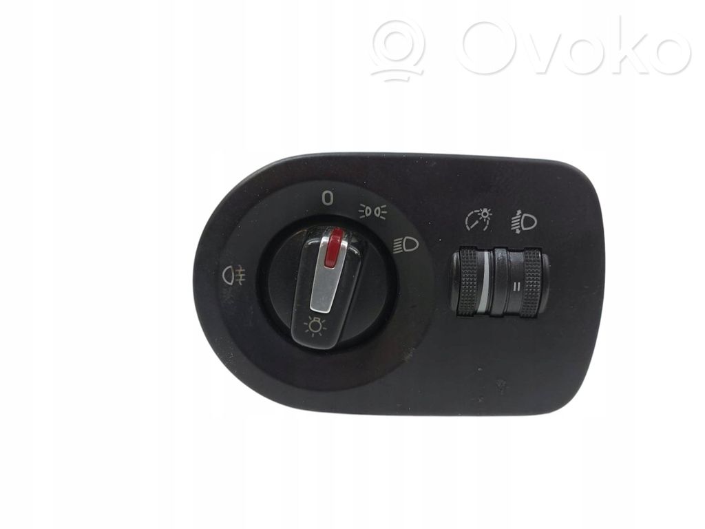 Seat Leon (1P) Interruptor de luz 