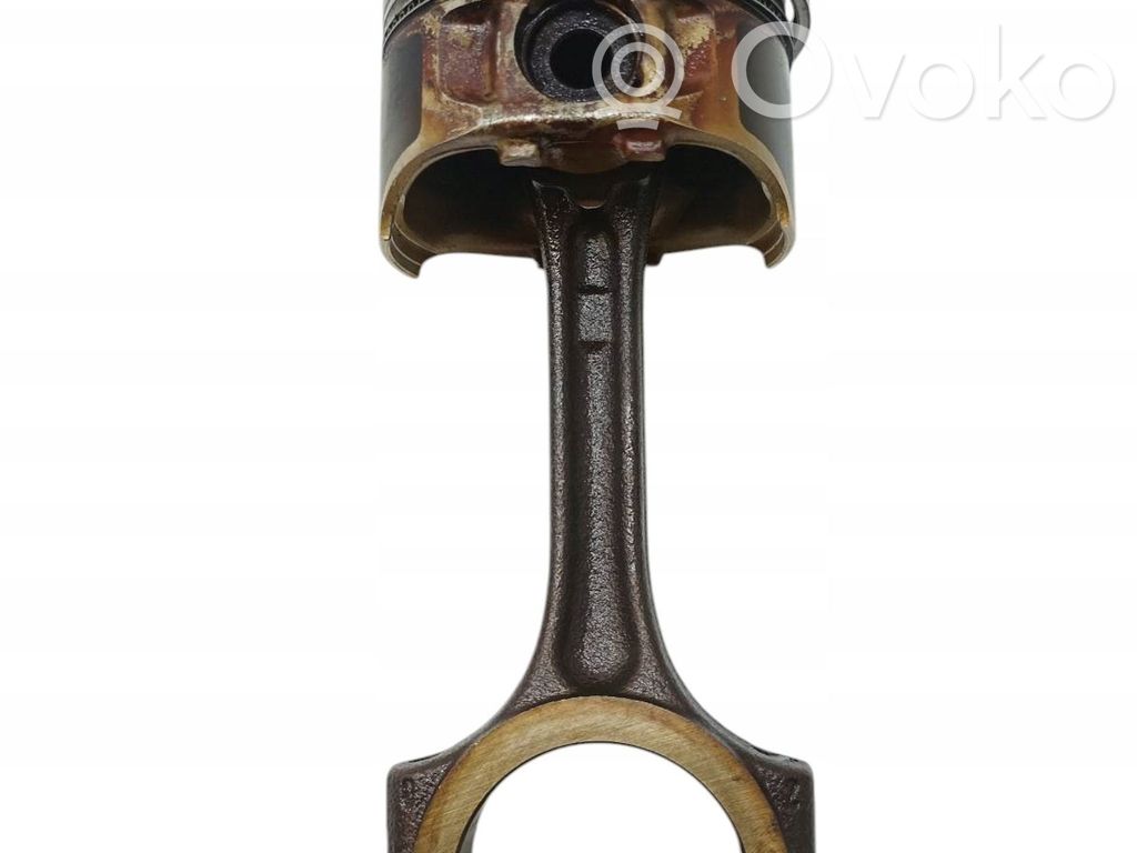 Renault Clio III Pistón con biela 