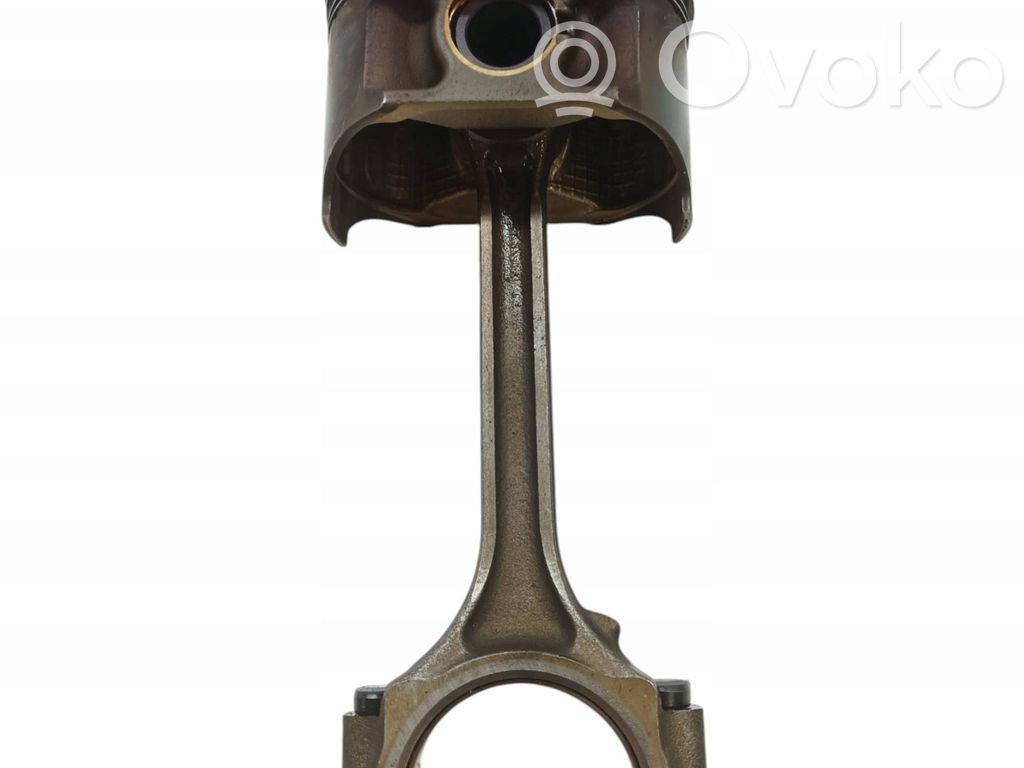 Pistón con biela   16V
