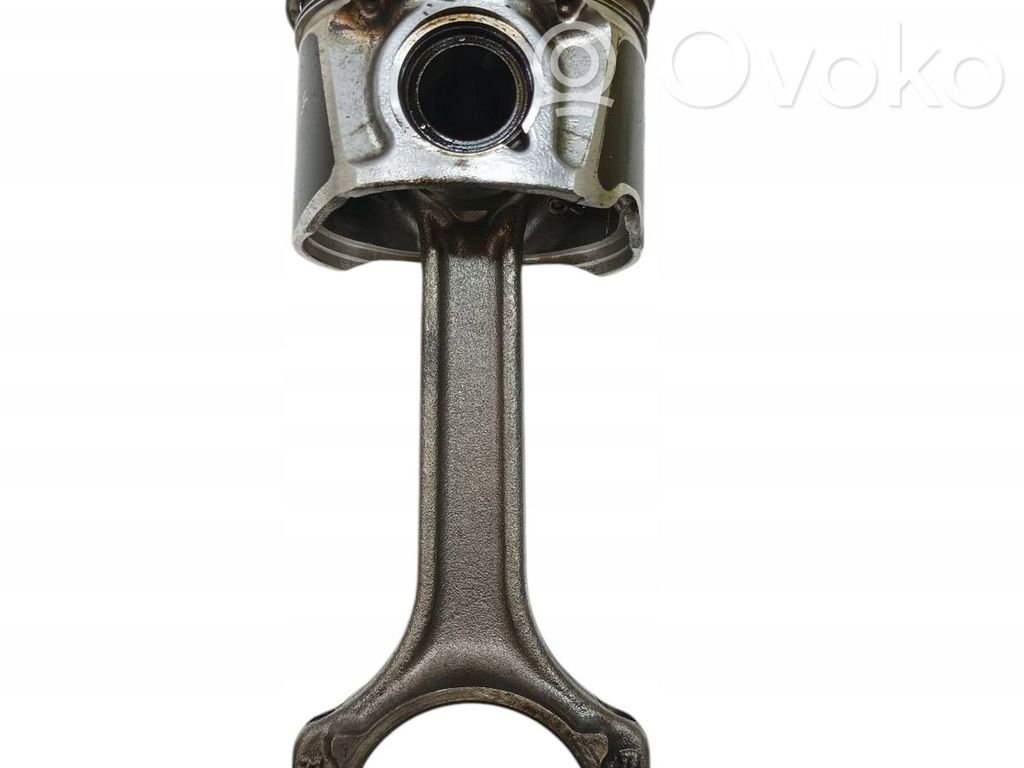 Opel Combo C Piston with connecting rod 