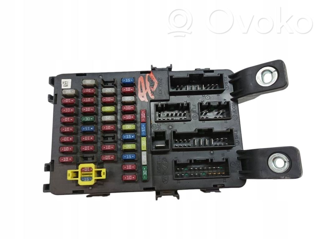KIA Rio Fuse box set 