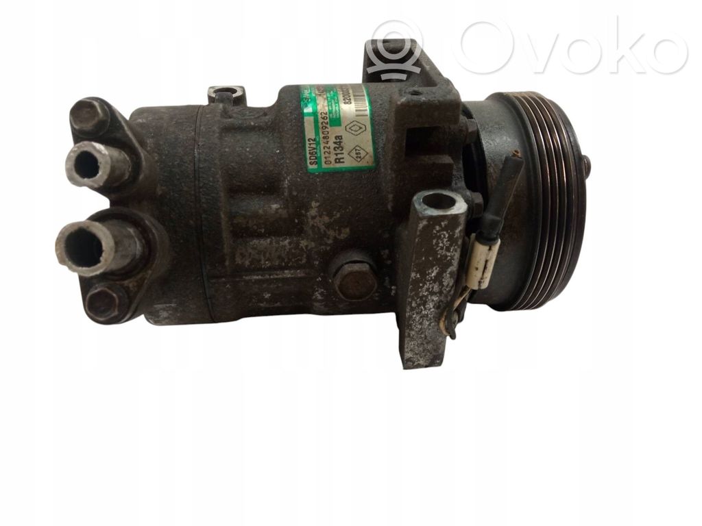 Renault Clio II Air conditioning (A/C) compressor (pump) 