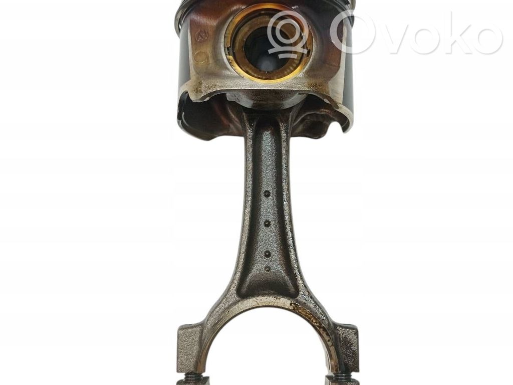 BMW 5 G30 G31 G38 Pistón con biela 