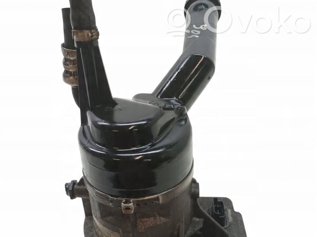 Peugeot 308 Power steering pump 