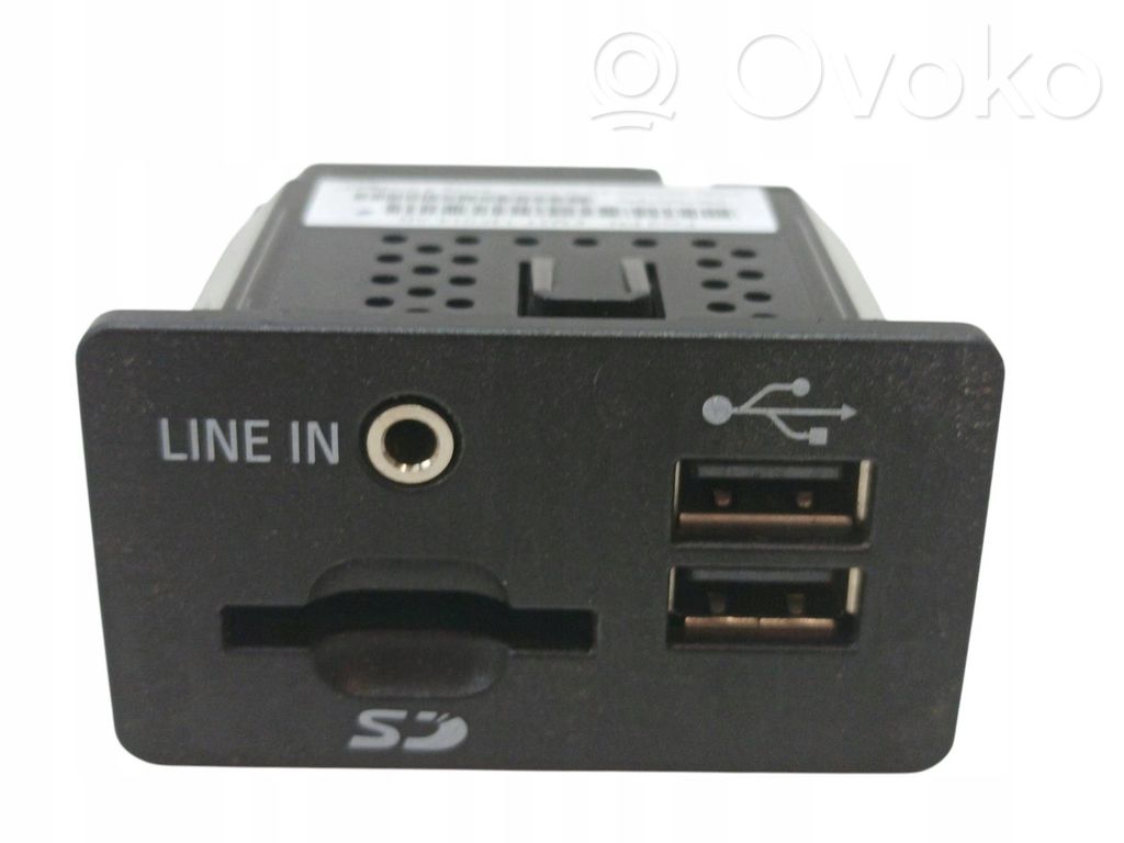 USB socket connector   EM2T14F014AB