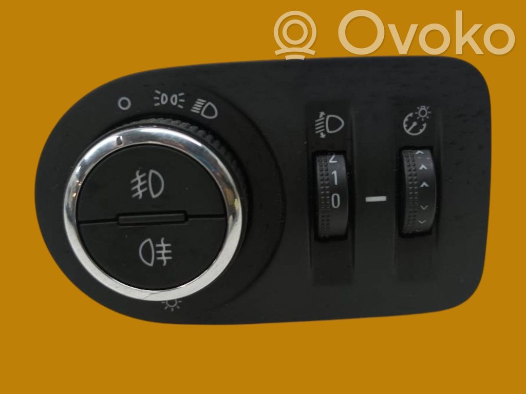 Opel Corsa E Light switch 