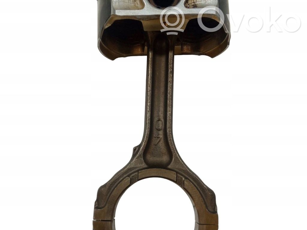 Nissan Murano Z50 Piston with connecting rod 
