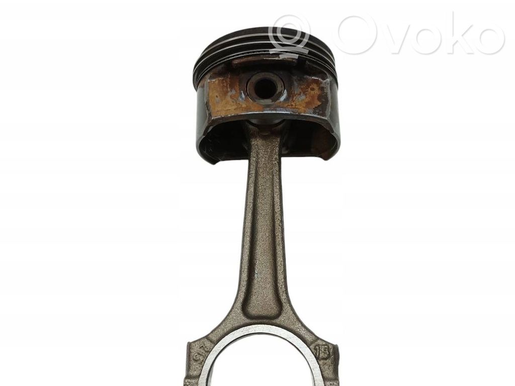 Opel Corsa E Piston with connecting rod 