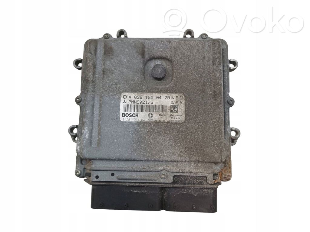 Mitsubishi Colt Engine control unit/module 