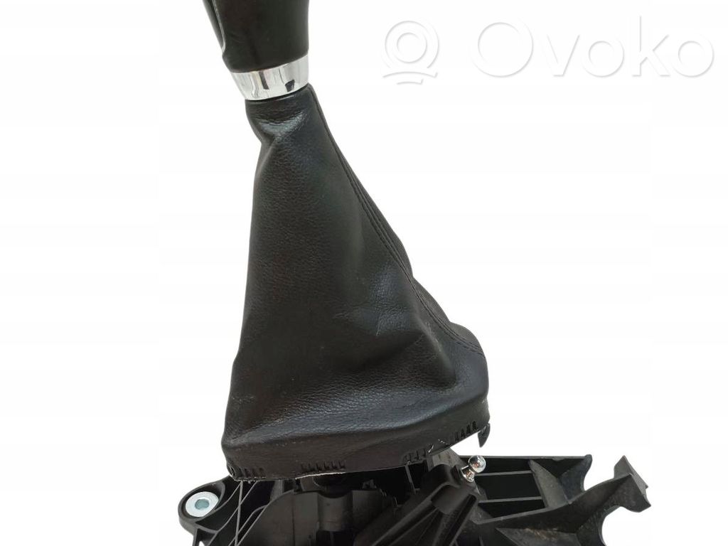 Ford Transit Courier Gear shifter/selector 