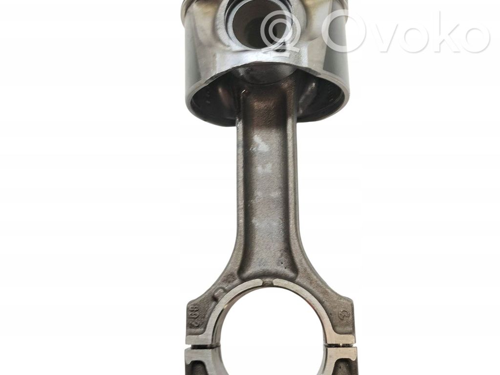 BMW 5 E39 Pistón con biela 