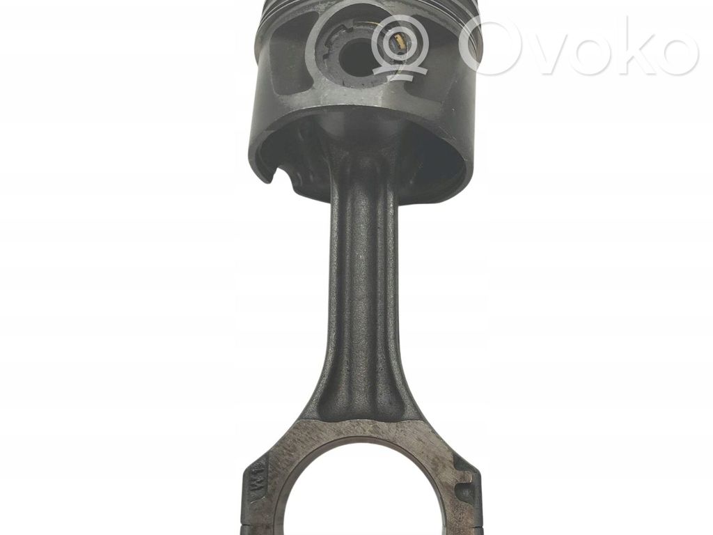 Volvo V70 Pistón con biela 