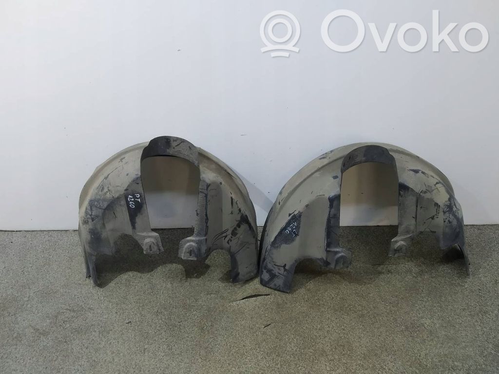 Volvo C30 Nadkole przednie 