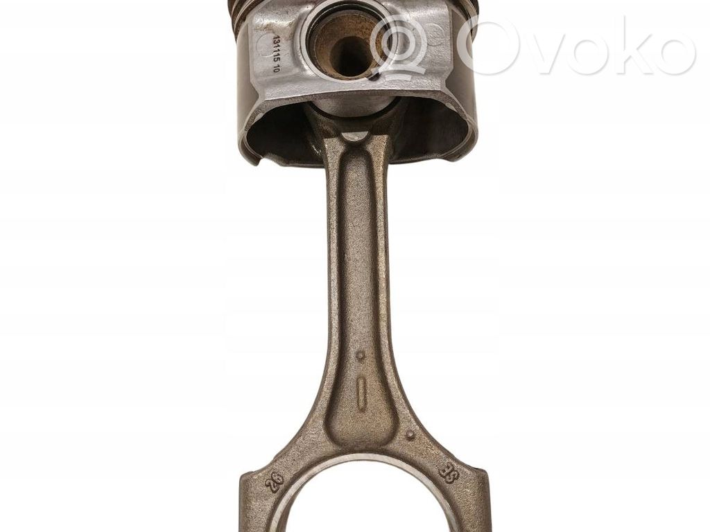 Volvo V40 Piston with connecting rod 