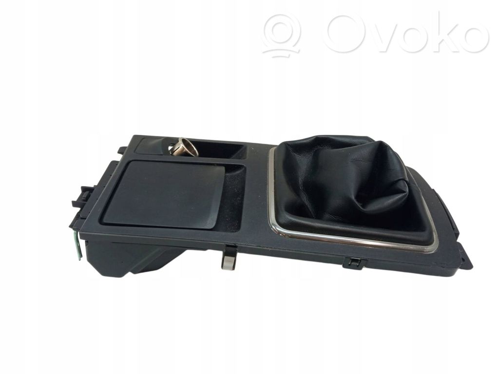 Mitsubishi Lancer VIII Otros repuestos del interior 