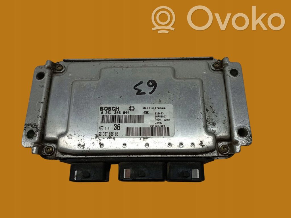 Citroen Berlingo Engine control unit/module 