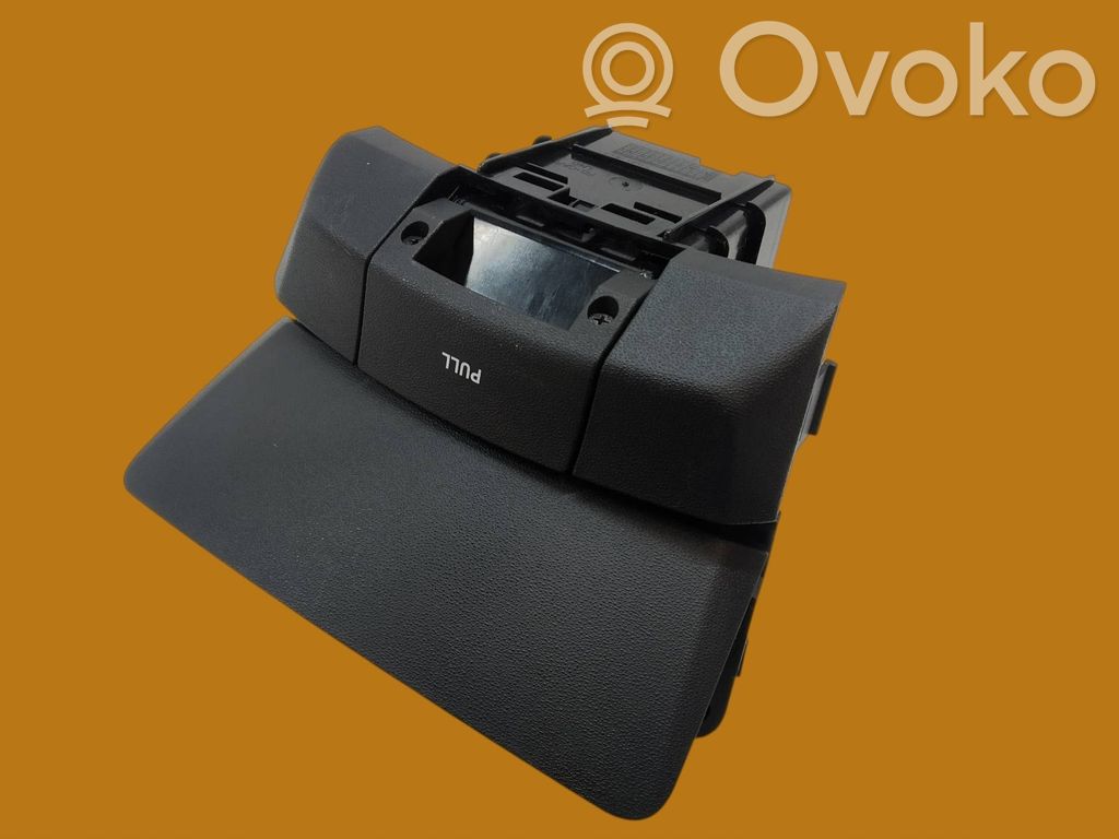 Guantera   847802L100