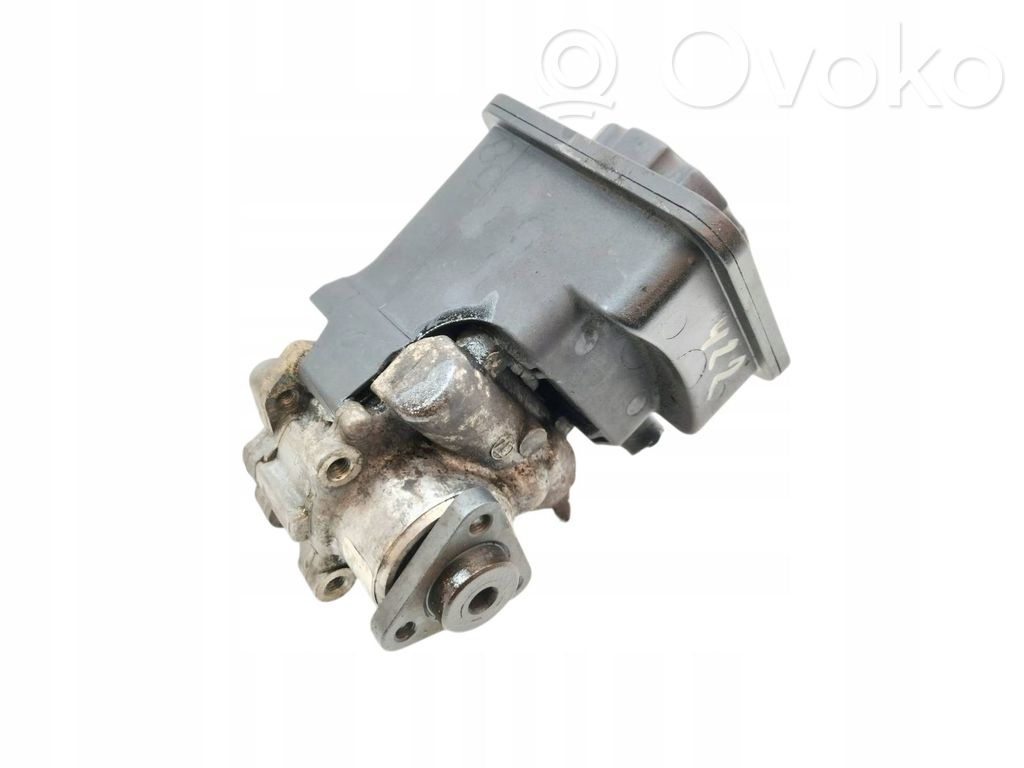 BMW 3 E46 Power steering pump 