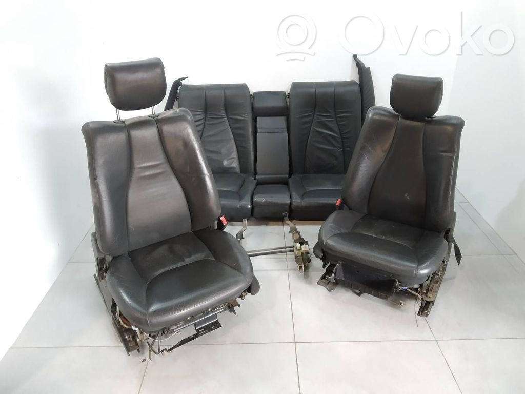 Mercedes-Benz S W220 Set sedili 