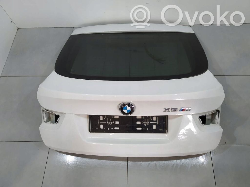 Tailgate/trunk/boot lid