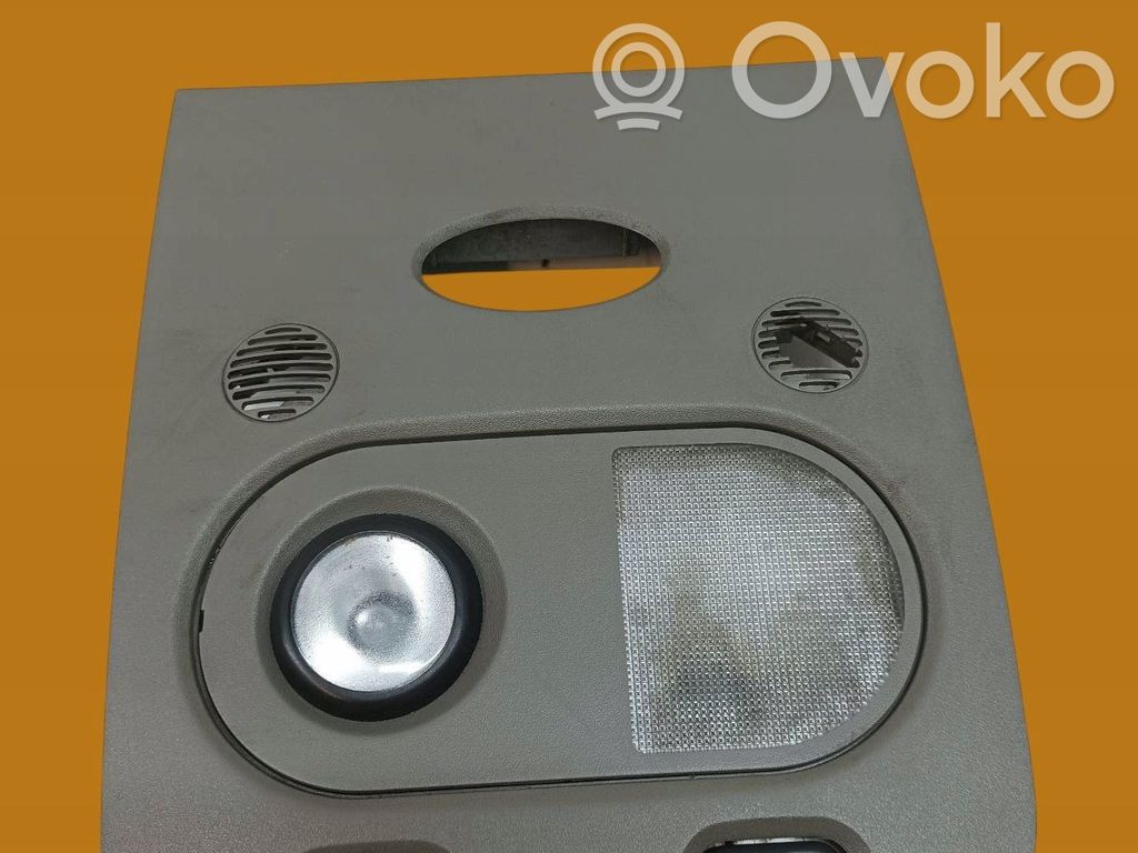 Takaistuimen valo   264300010R