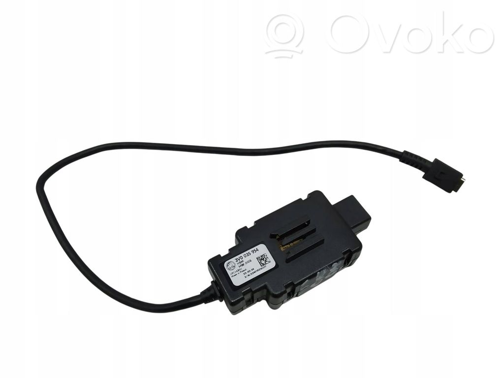 Skoda Superb B9 Enchufe conector USB 