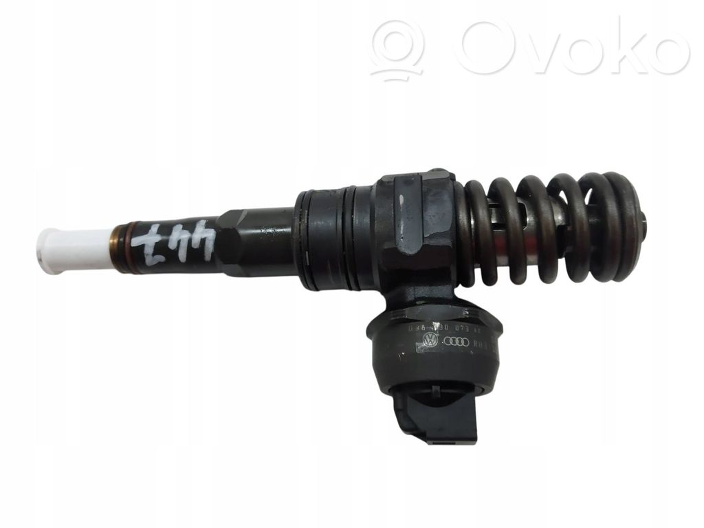 Volkswagen Sharan Fuel injector 