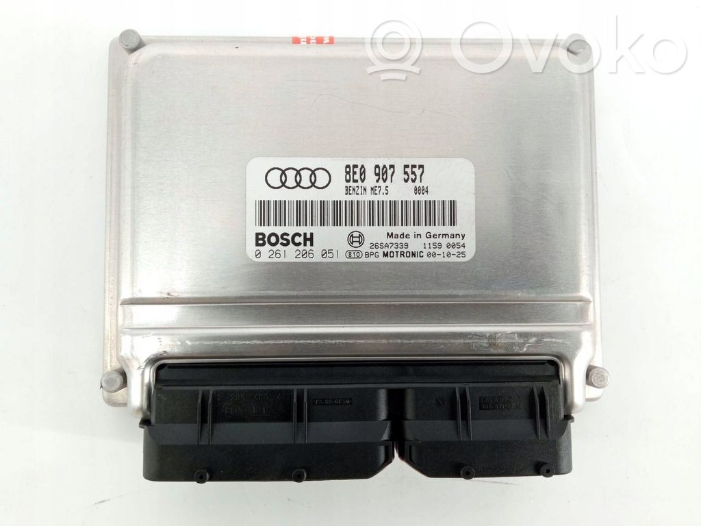 Audi A4 S4 B6 8E 8H Variklio valdymo blokas 