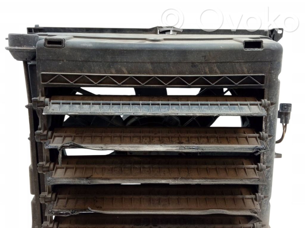 BMW 3 E46 Elektrisks radiatoru ventilators 