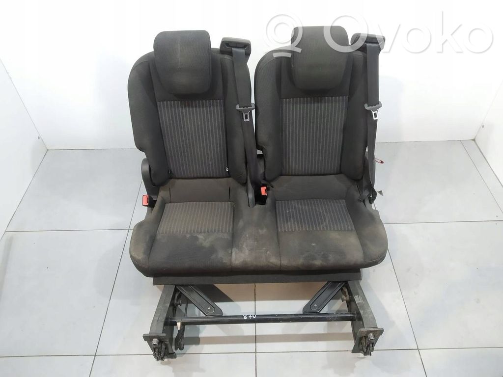Seat set