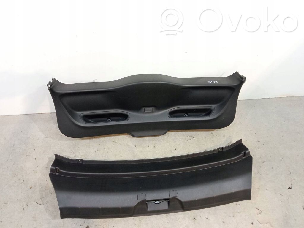 Volvo V40 Altra parte interiore 