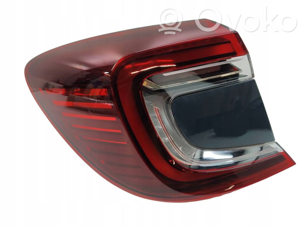 Renault Captur II Lampă spate în caroserie 