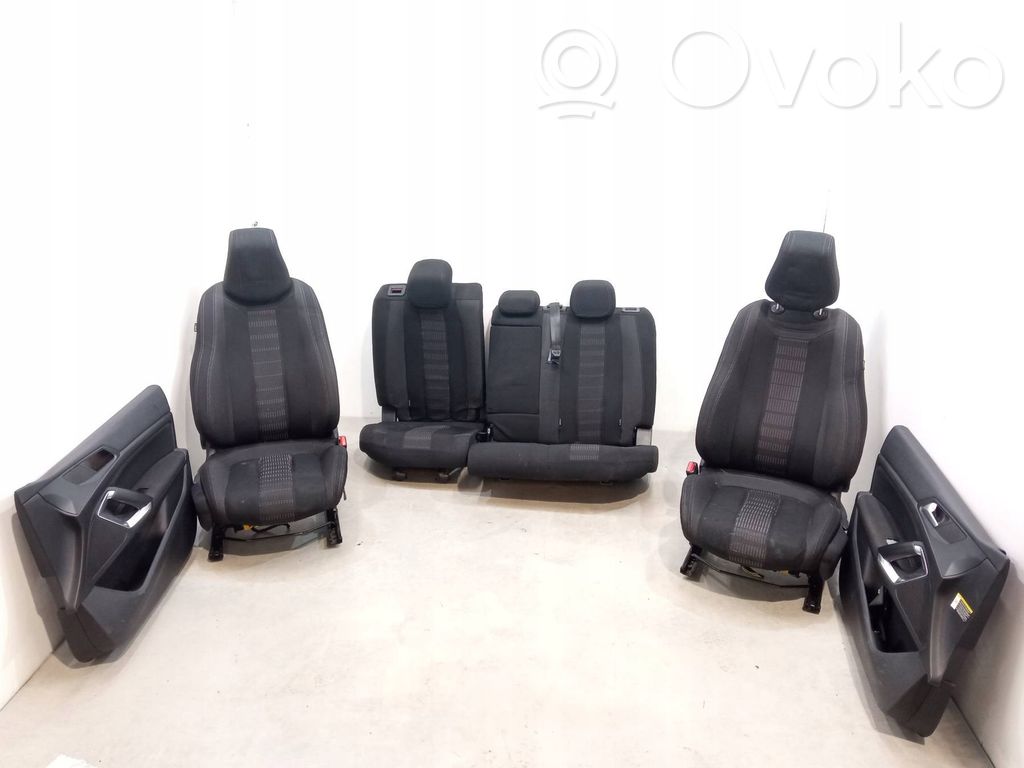 Citroen C4 I Fotele / Kanapa / Komplet