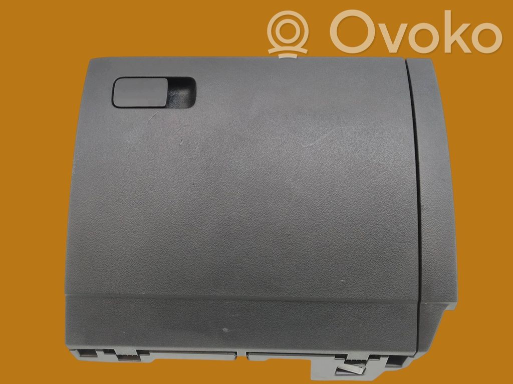 Volkswagen Touran III Vano portaoggetti