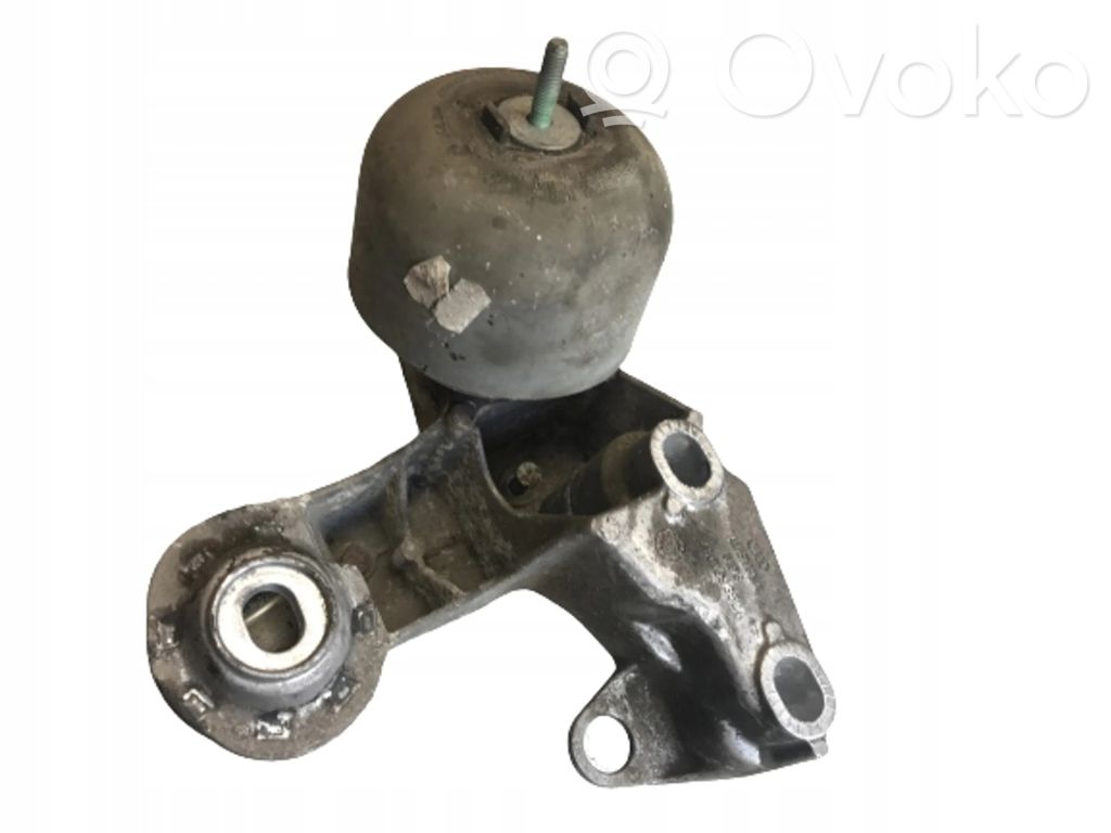 Engine mounting bracket   4B0199352A