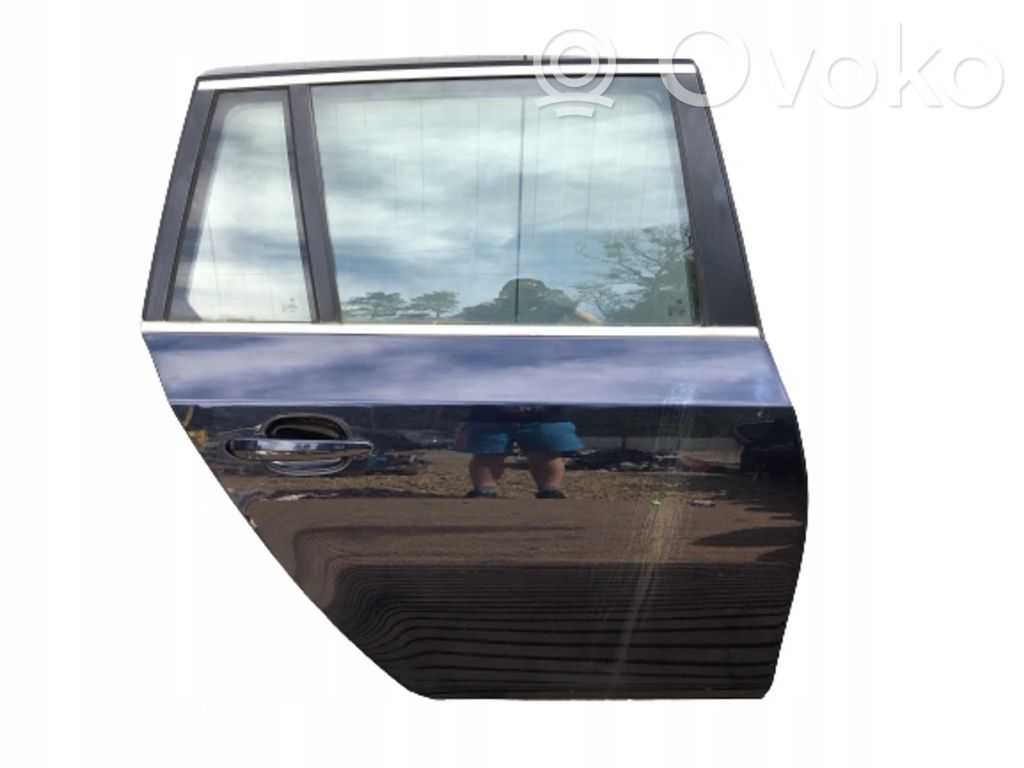 Rear door