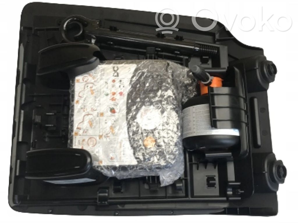 Smart ForFour II W453 Bordwerkzeug Satz Set 