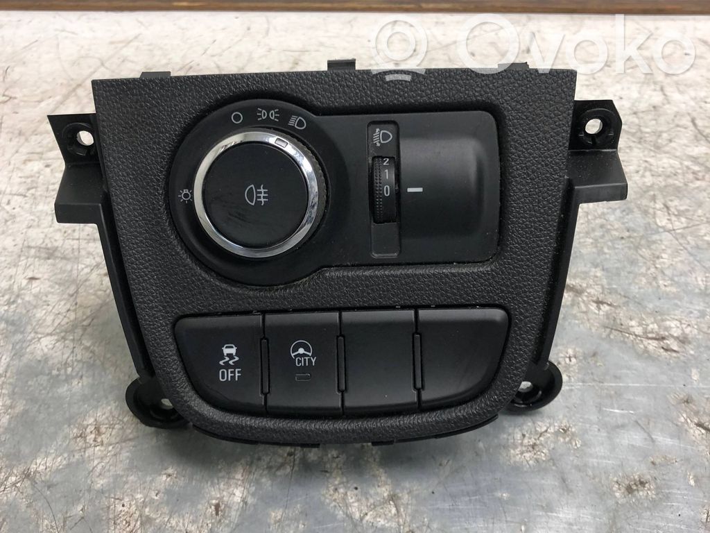 Opel Karl Light switch 