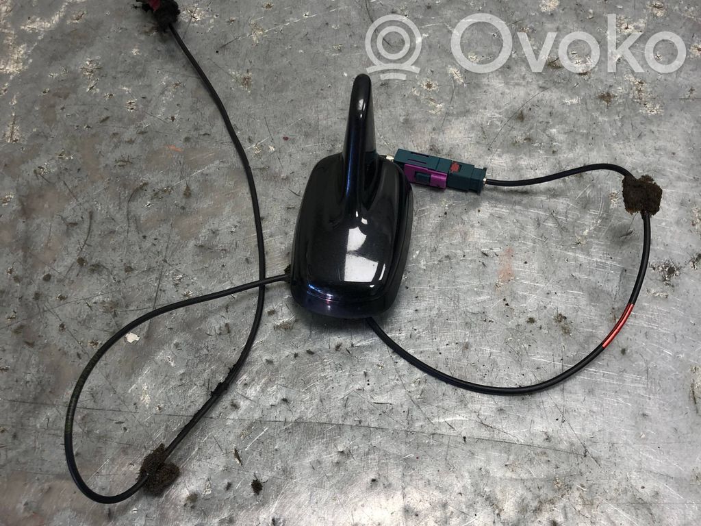 GPS-pystyantenni   4E0035503R