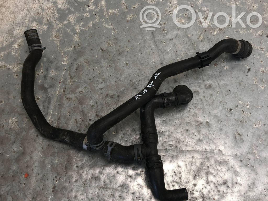 Audi A4 S4 B8 8K Conductă/furtun lichid de răcire motor 