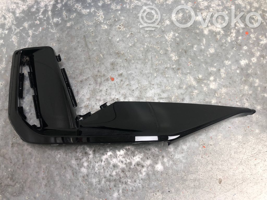 Audi Q6 e-tron Front bumper lower grill 