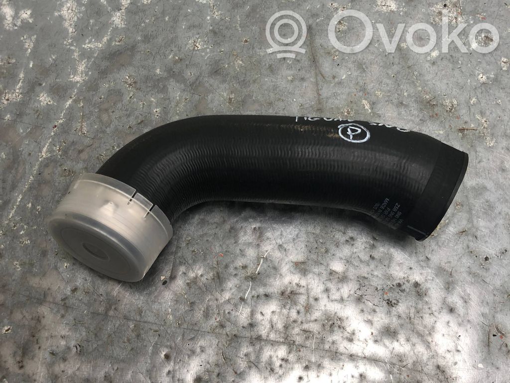 Volkswagen Tiguan Furtun/conductă intercooler 