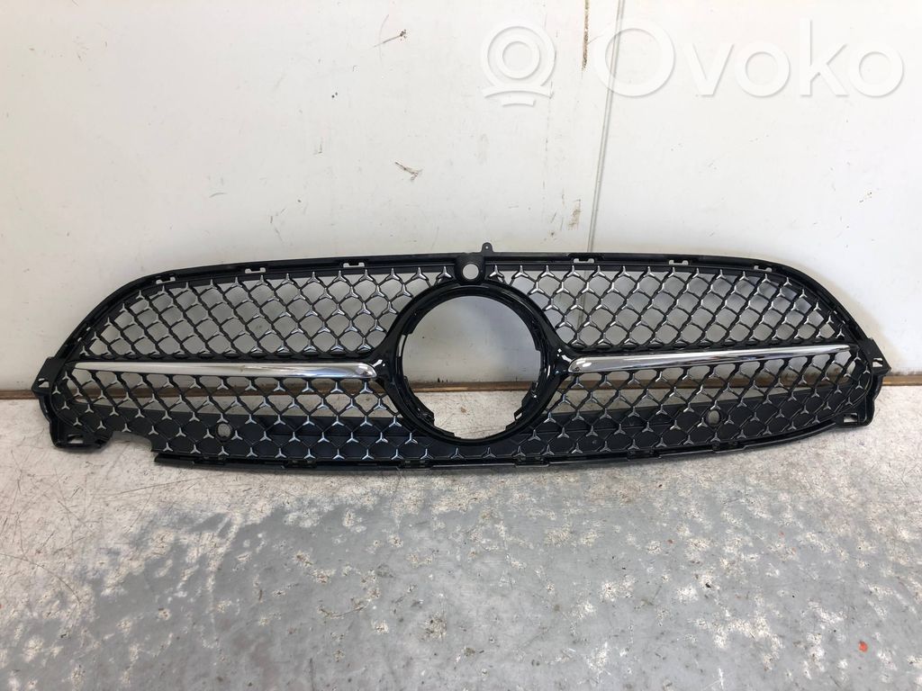 Mercedes-Benz  CLE C236 Atrapa chłodnicy / Grill 