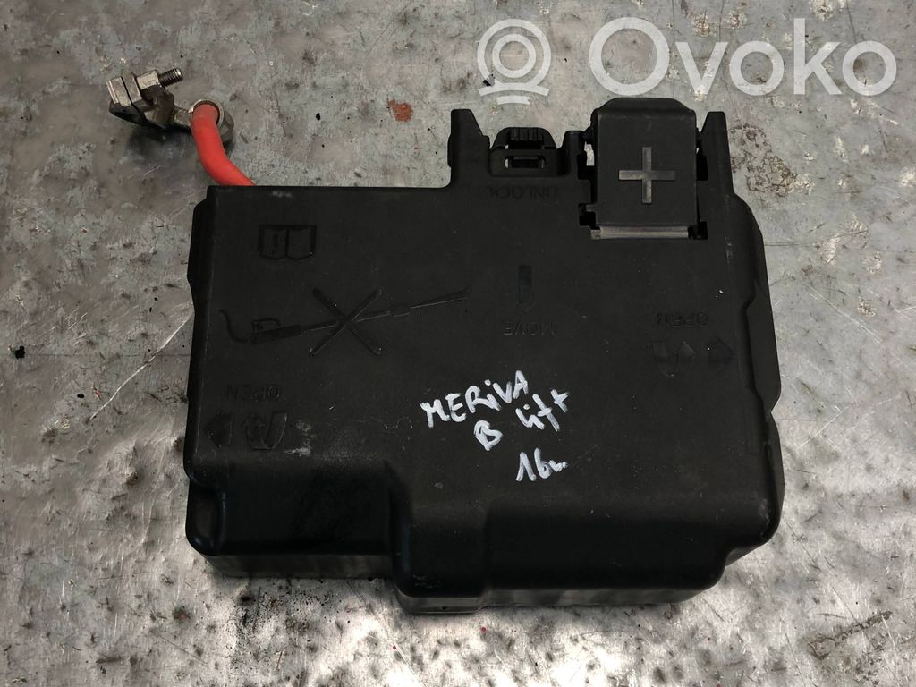 Opel Meriva B Sicherungskasten komplett 